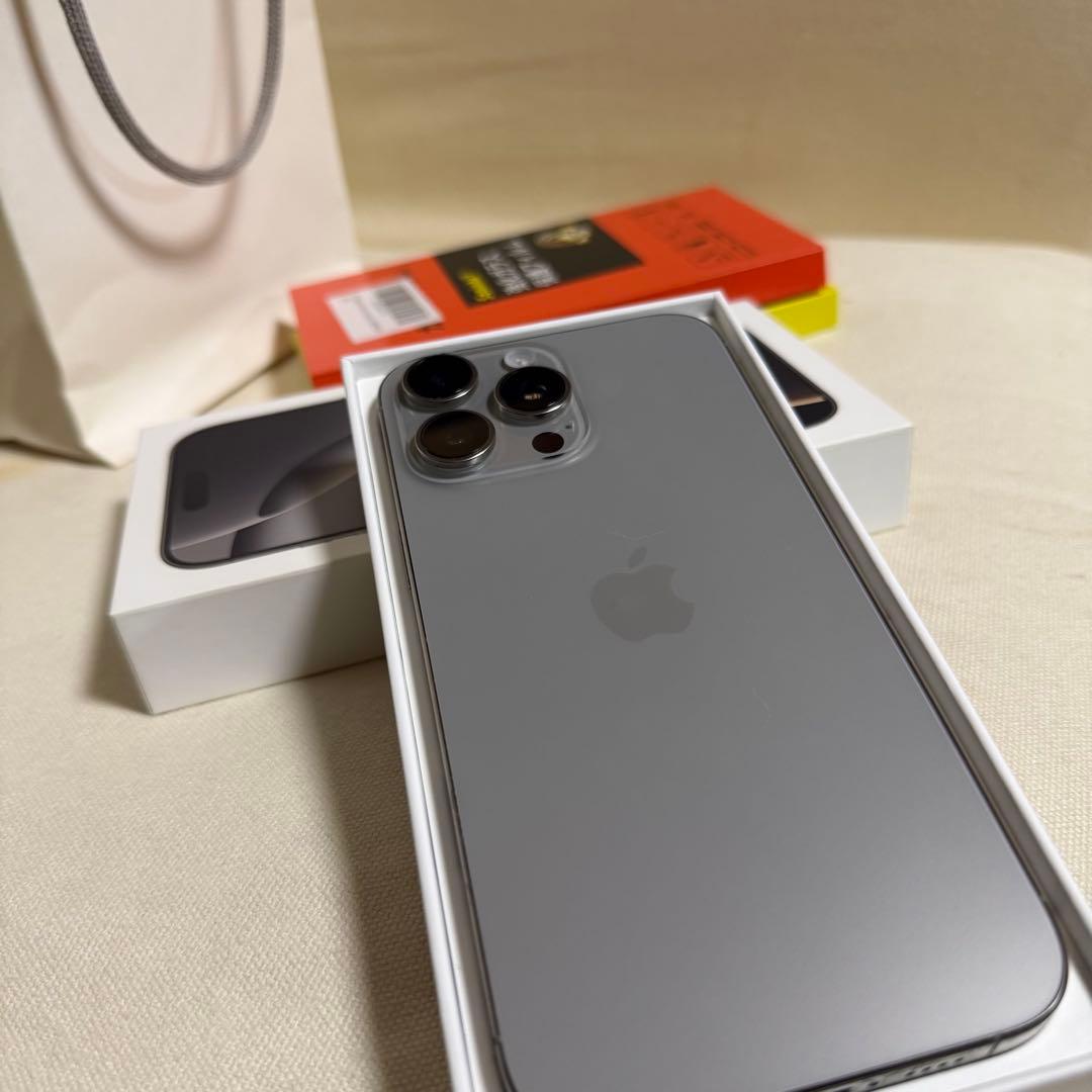 ユージオiPhone16ProMax 512GB ナチュラルチタニウム