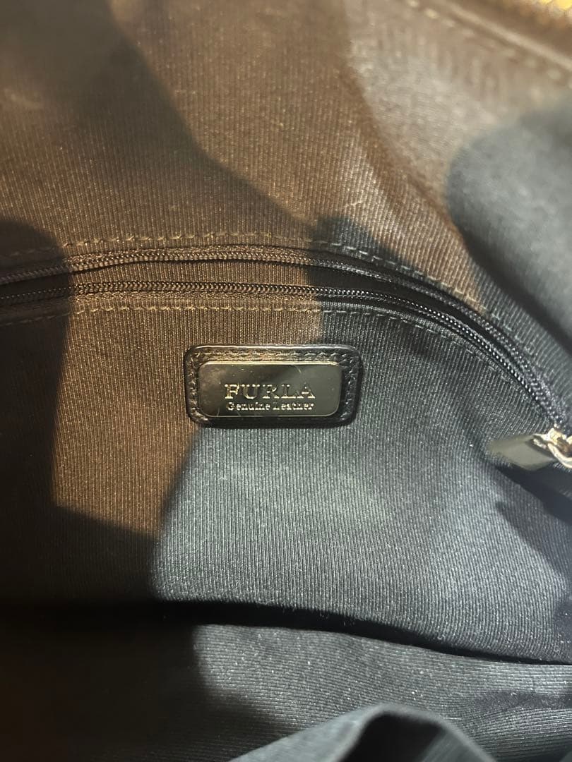 美品フルラ シエナ ホーボー 2way シボ革 ショルダーバッグ ブラック