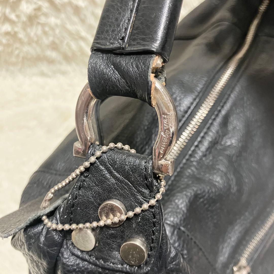 Salvatore Ferragamo ワンショルダー バッグ ガンチーニ