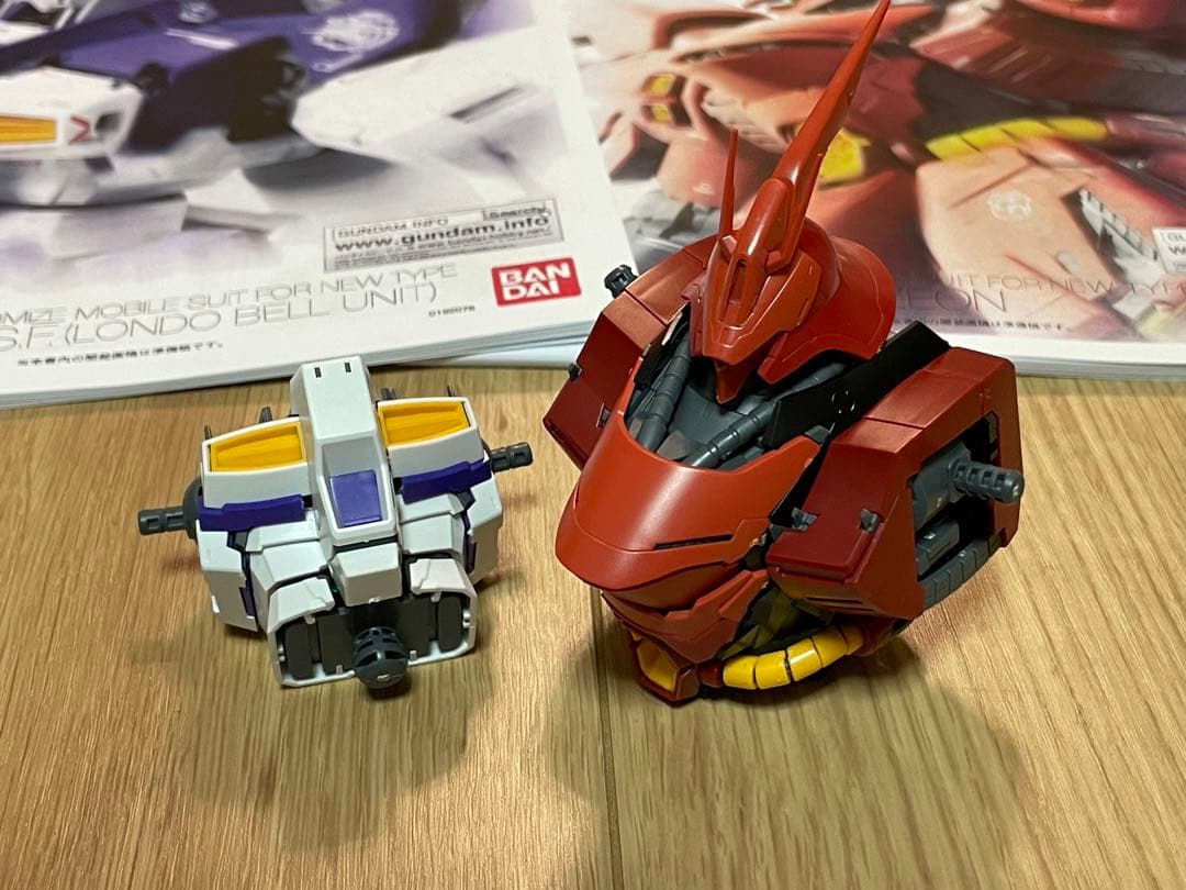 MG 1/100 Hi-νガンダム Ver.Ka・サザビー Ver.Ka セット