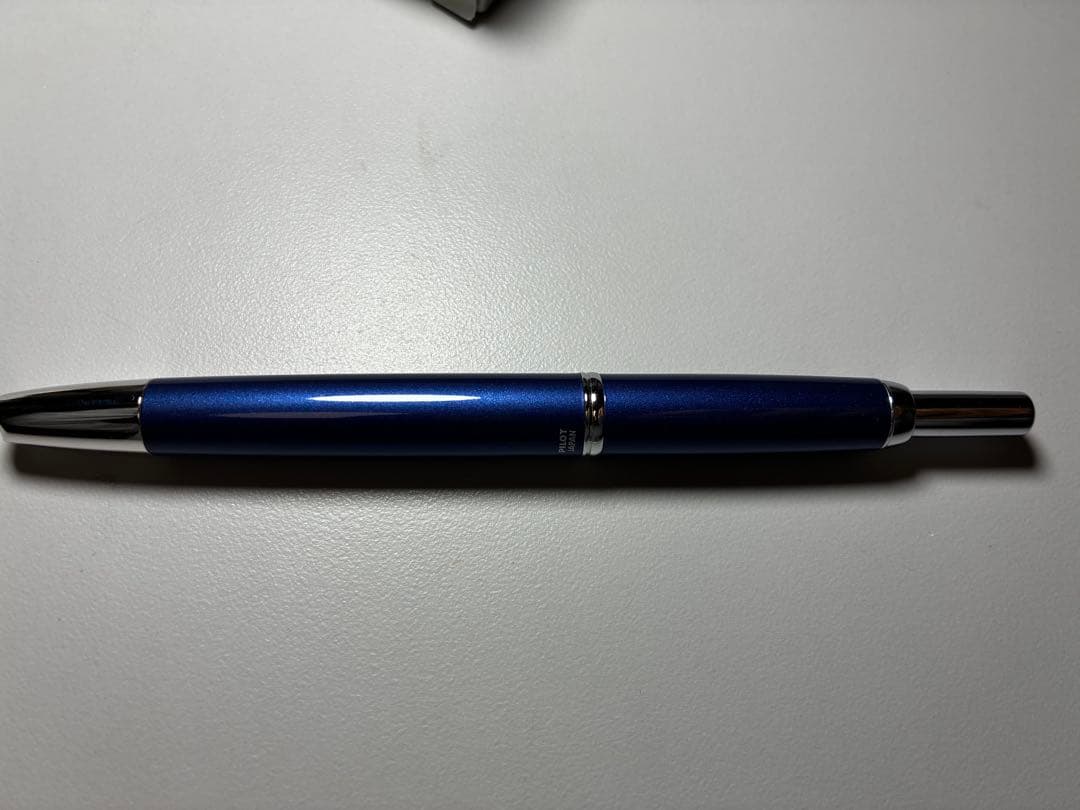 PILOT パイロット 万年筆 キャップレス ダークブルーマイカペン先M（中字）