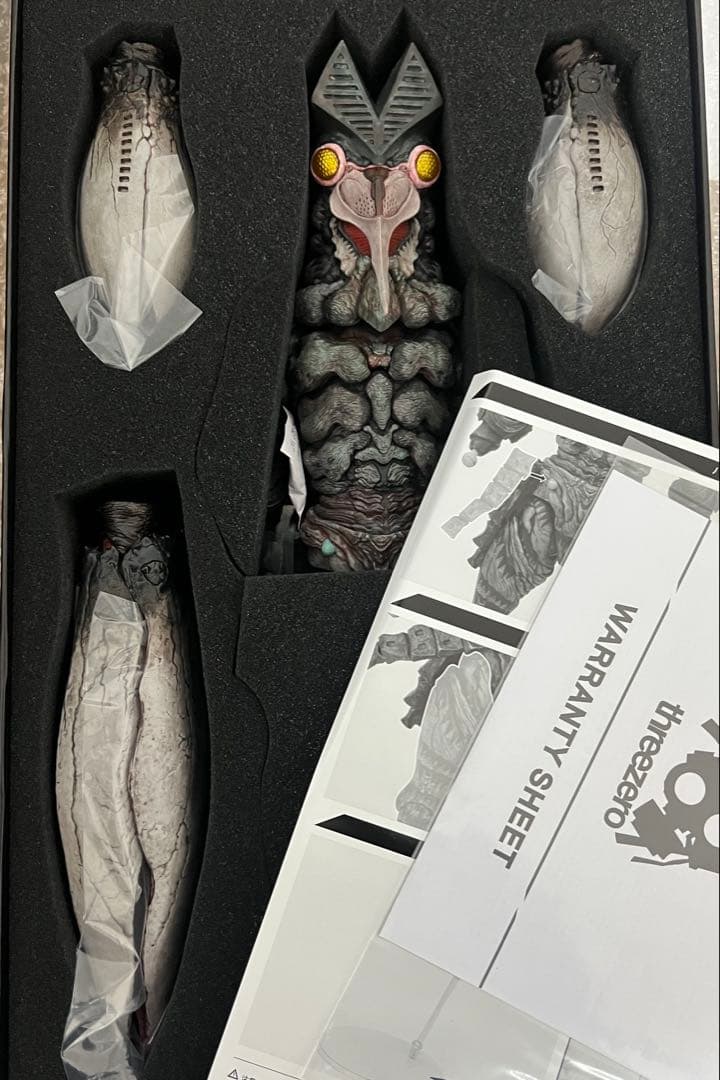 threezero X 大山竜 ウルトラマン バルタン星人 フィギュア