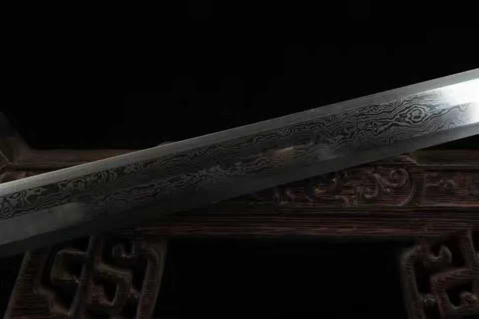 【吟春剣】 古兵器 武具 刀装具 日本刀　模造刀 居合刀 武士道 鑑賞用 美術刀