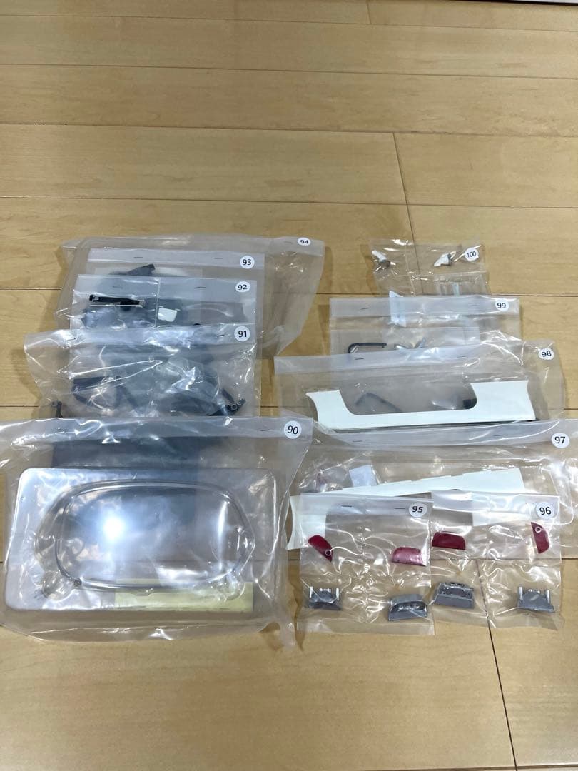 【フルセット・未組み立て】デアゴスティーニ 1/8 マツダ・コスモスポーツ