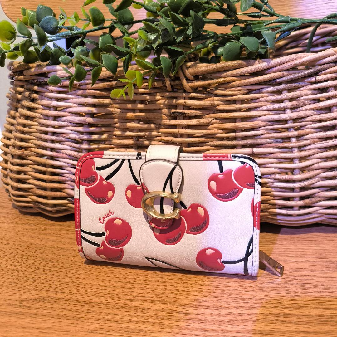 最終値下げ　COACH　コーチ　チェリー　折り財布
