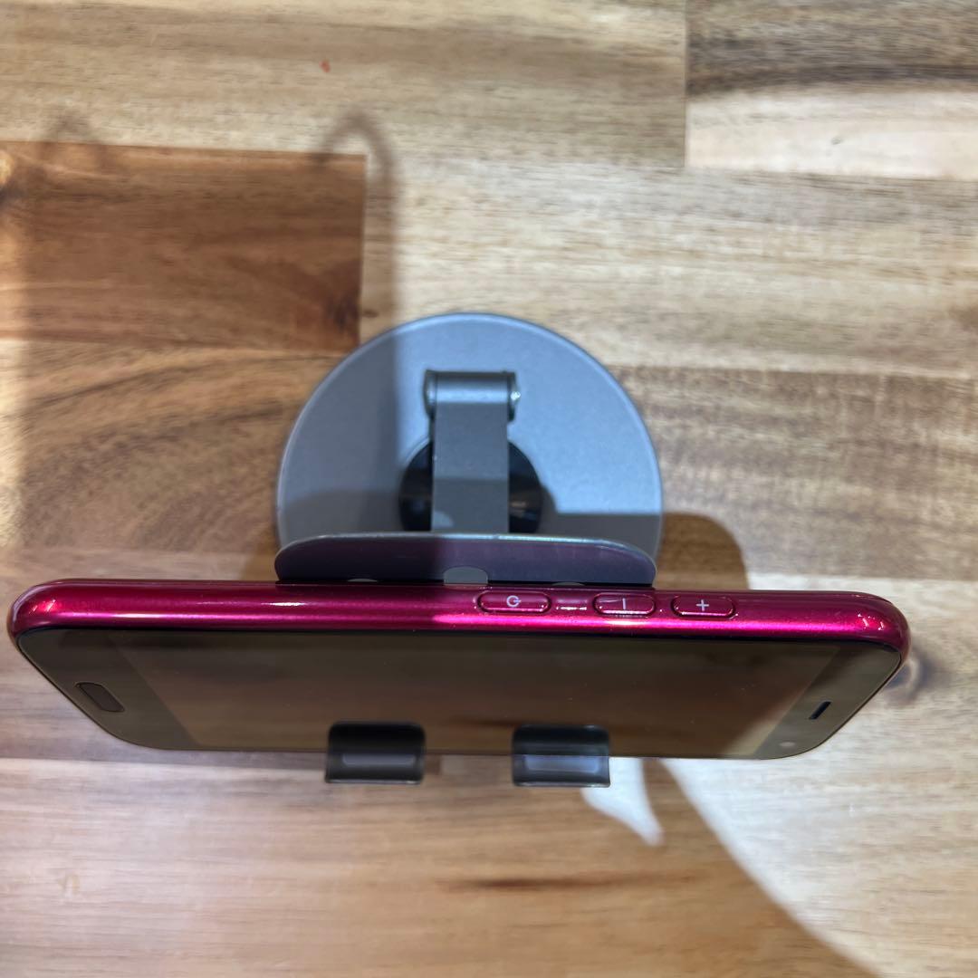 T15 美品SIMフリー　らくらくスマートフォンF-52B