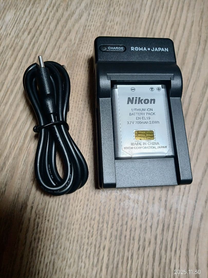 Nikon COOLPIX S3600 デジタルカメラ