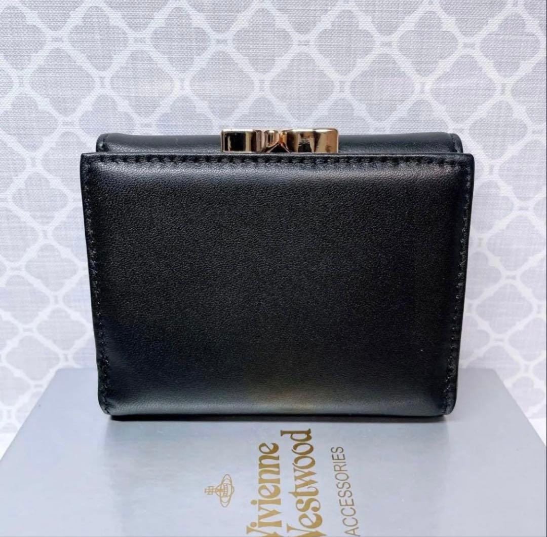 【ショッパー付】新品 ヴィヴィアン・ウエストウッド 三折財布