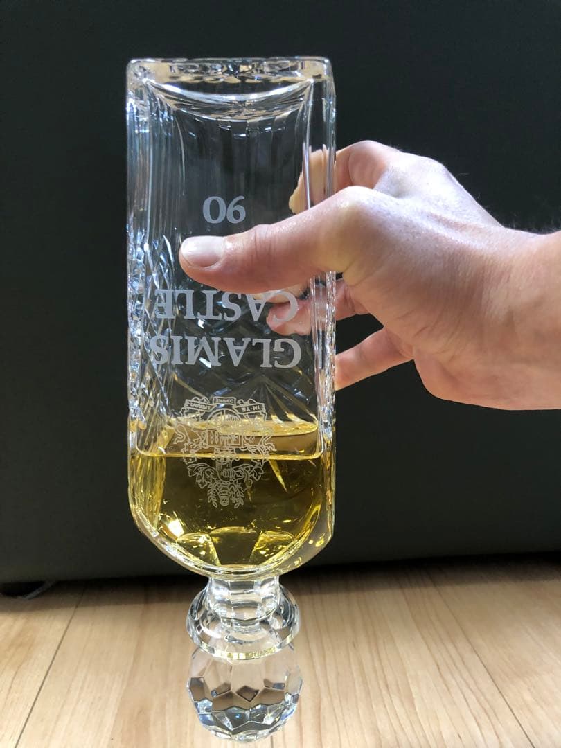 非売品　エリザベス　GLAMIS グラミスキャッスル 酒　古酒　ウイスキー 幻酒