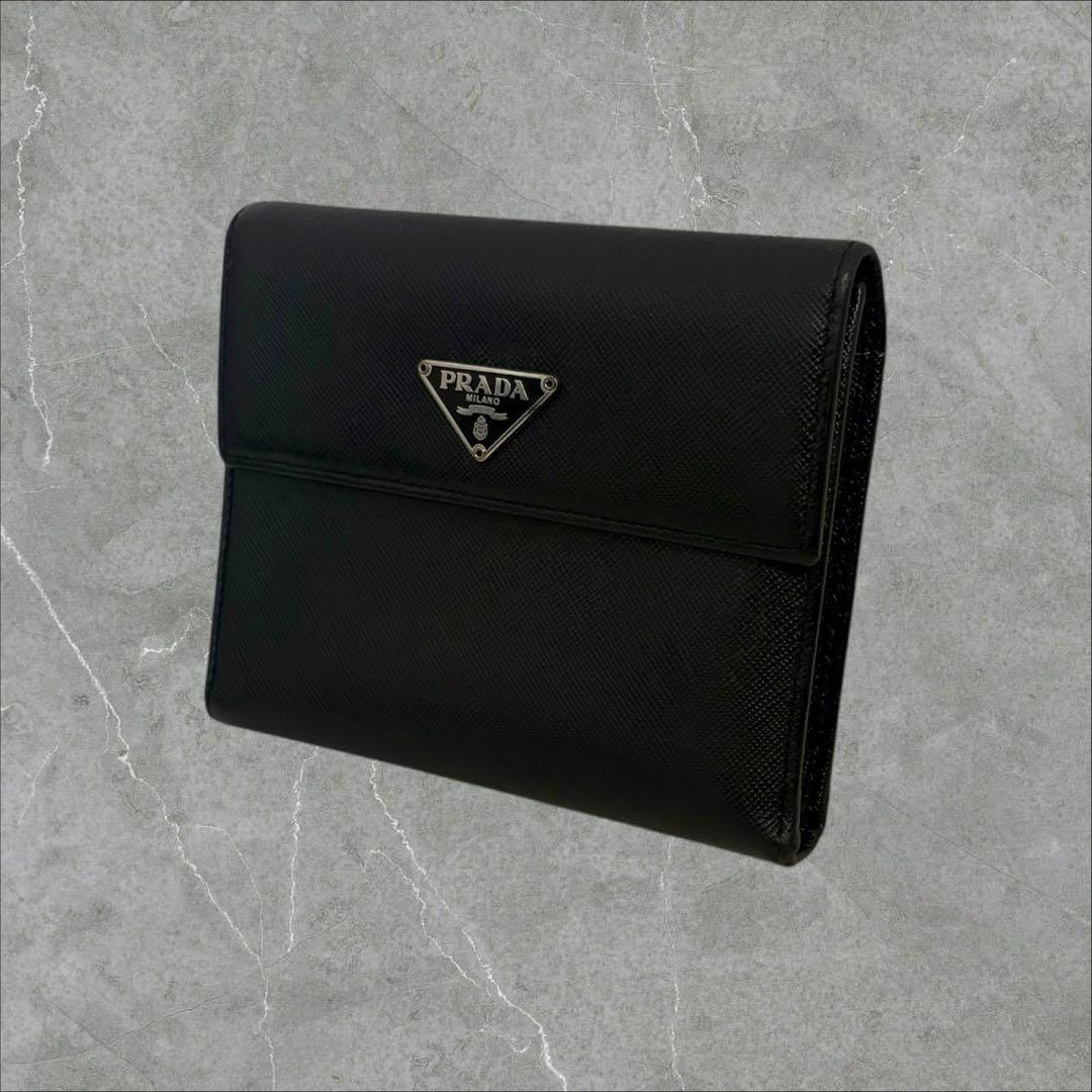 極上美品✨ PRADA プラダ 三つ折り財布 サフィアーノ ブラック 三角ロゴ