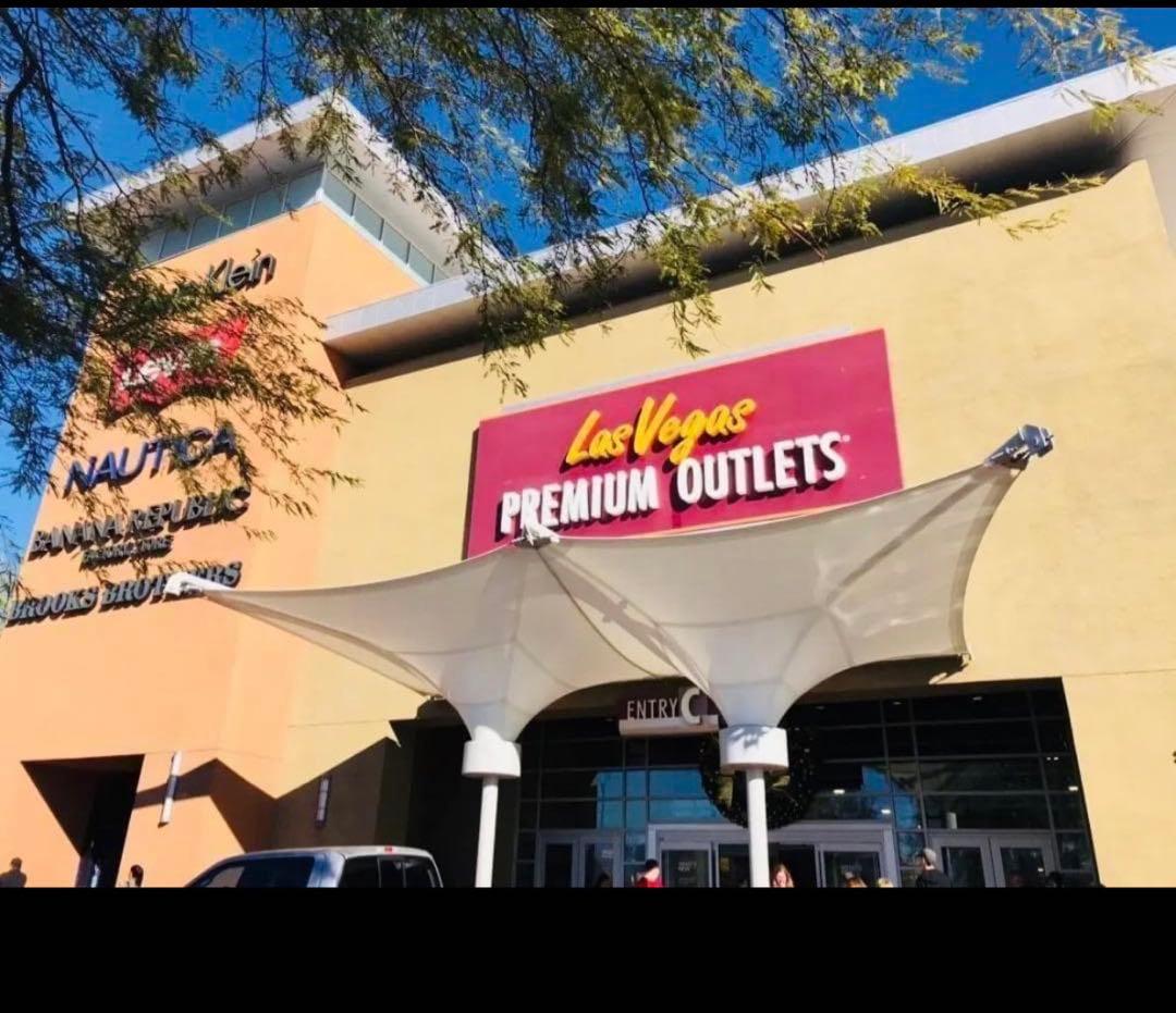 COACHコーチ ×スヌーピーコラボシグネチャーショルダーバッグ