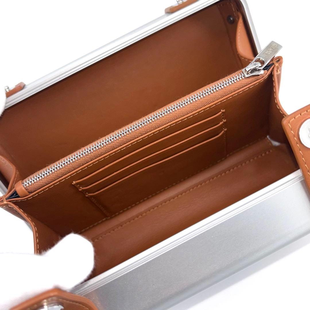 RIMOWA リモワ クロスボディバッグ ショルダー シルバー