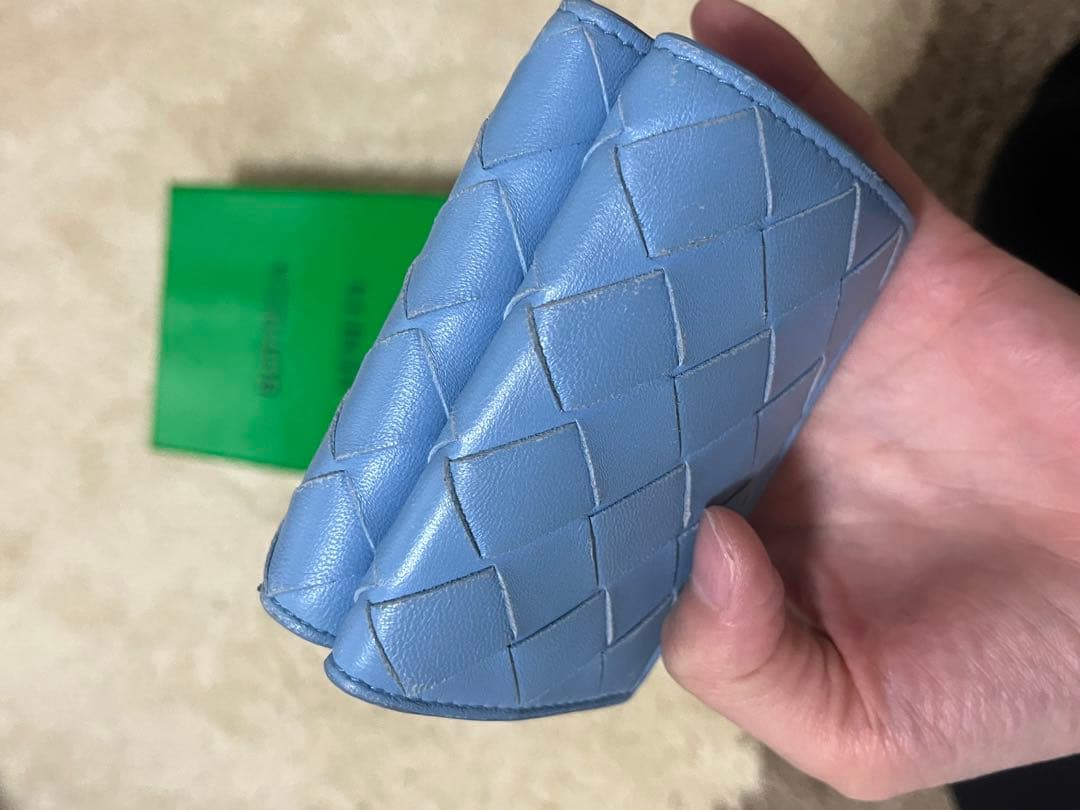 ボッテガヴェネタ イントレチャート タイニー三つ折りウォレット