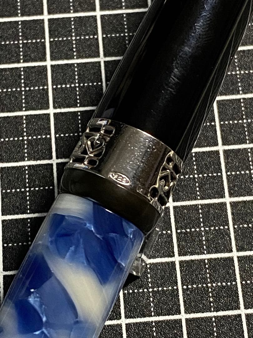 DELTA #365 Millennium Blue-ice 万年筆　字幅M