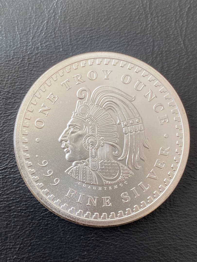 未使用 メキシコ　シルバーラウンド 1oz 純銀 .999 アステカ太陽石