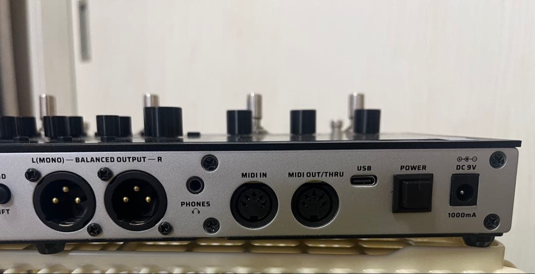 Valeton GP-200 マルチエフェクター