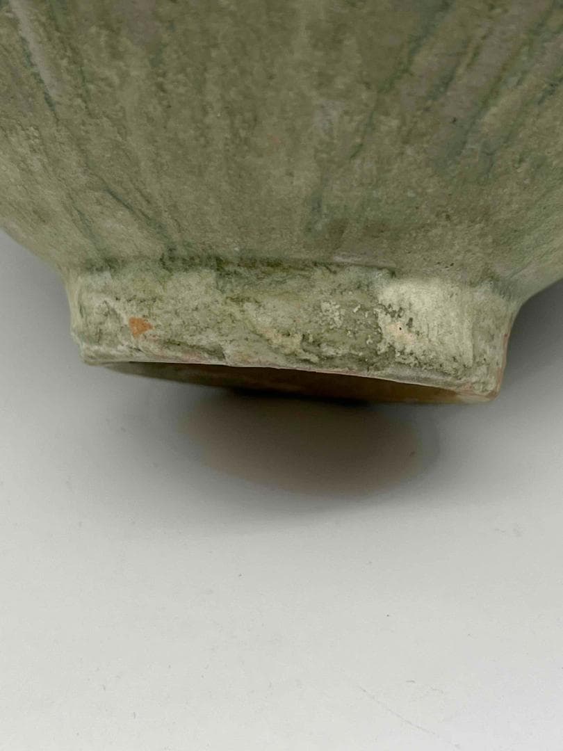 宋時代　青磁　耀州窯刻花碗　鉢　茶碗　唐物　古賞物　時代物(C-77)