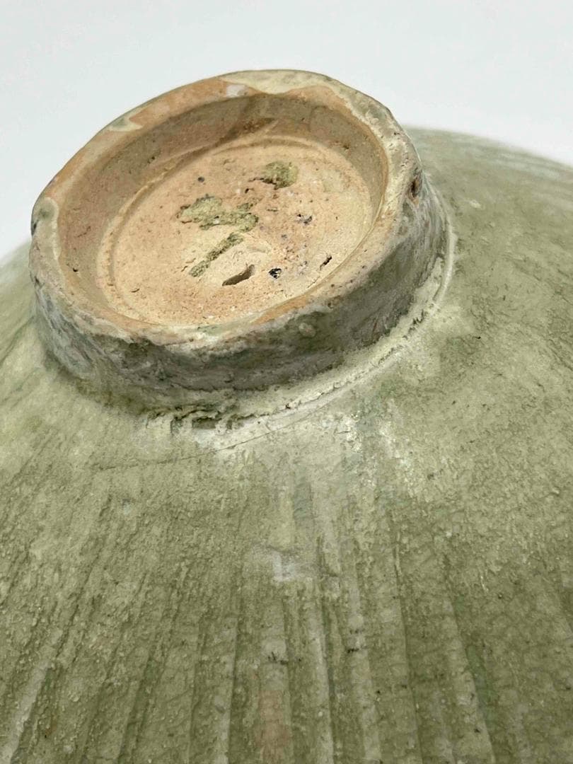 宋時代　青磁　耀州窯刻花碗　鉢　茶碗　唐物　古賞物　時代物(C-77)