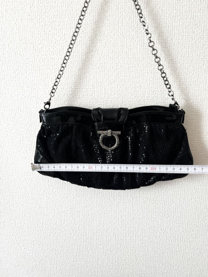 【美品】サルヴァトーレフェラガモ パーティーバッグ スパンコール