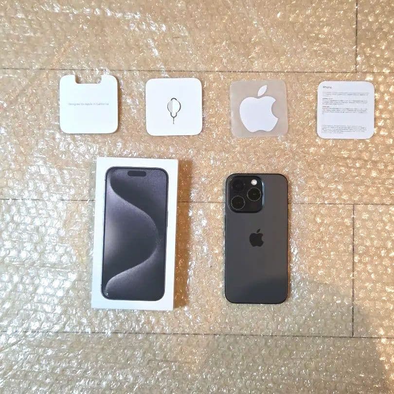iPhone 15 Pro 256GB ブラックチタニウム