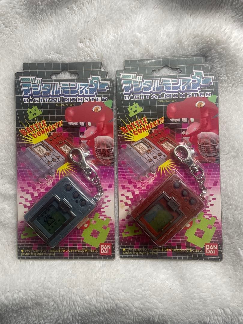 デジタルモンスターver.1 グレー、ブラウン