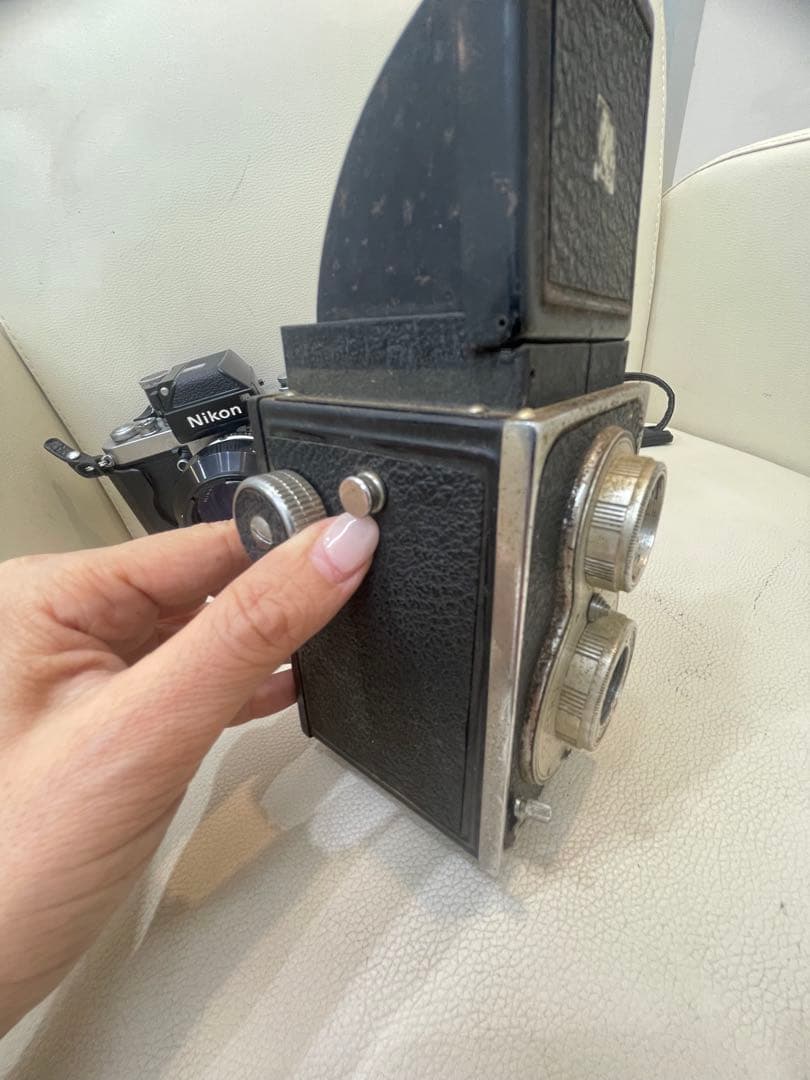 Nikon フィルム一眼レフカメラ 50mmレンズ付き&ビンテージカメラ