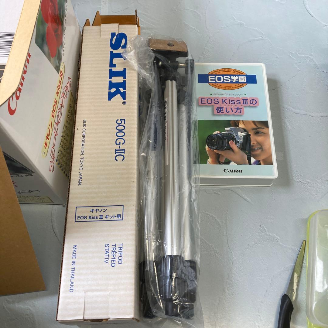 Canon EOS kiss3 一眼レフカメラ + EF 75-300mmレンズ