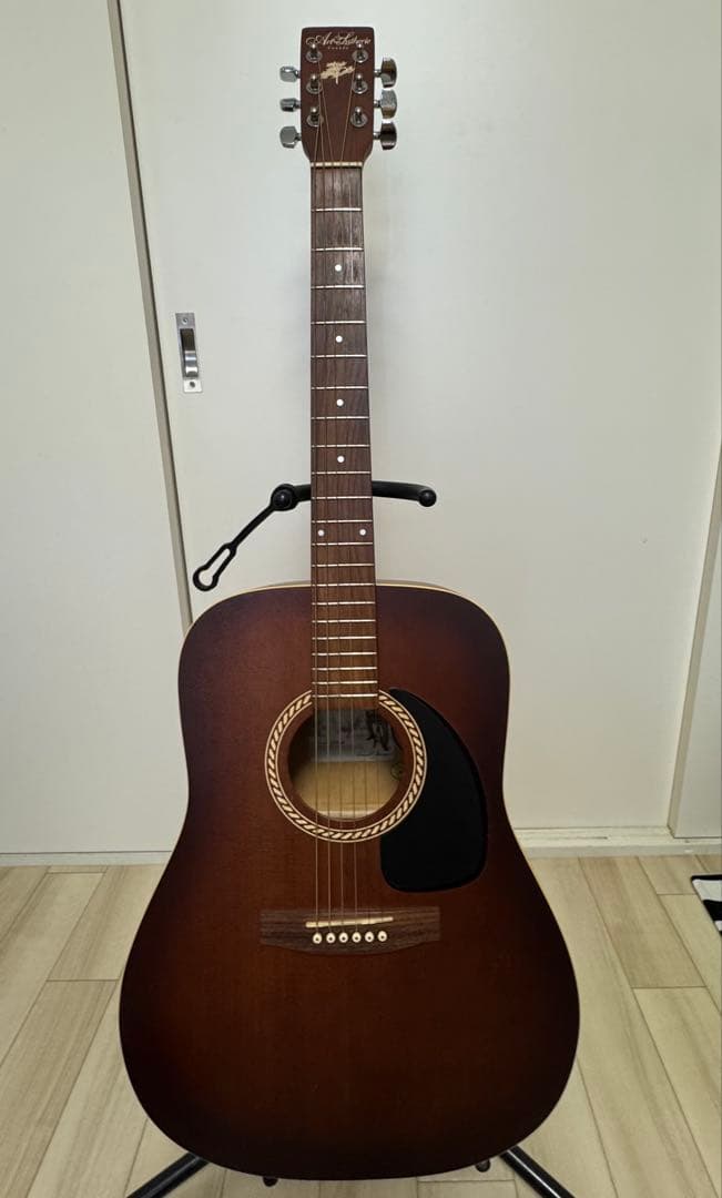 Art & Lutherie cedar アコースティックギター ハードケース付