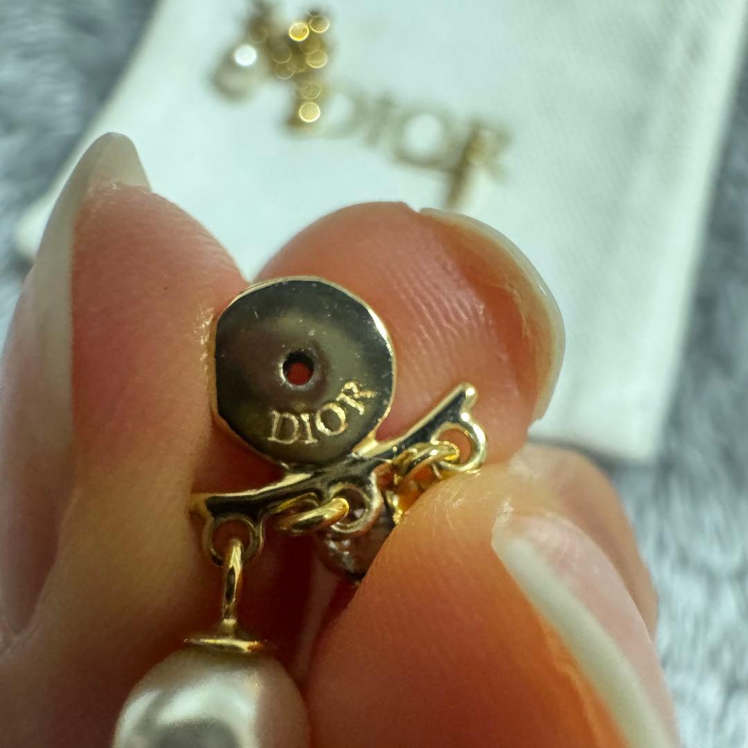 あ*か様 Dior Dio(r)evolution ピアス