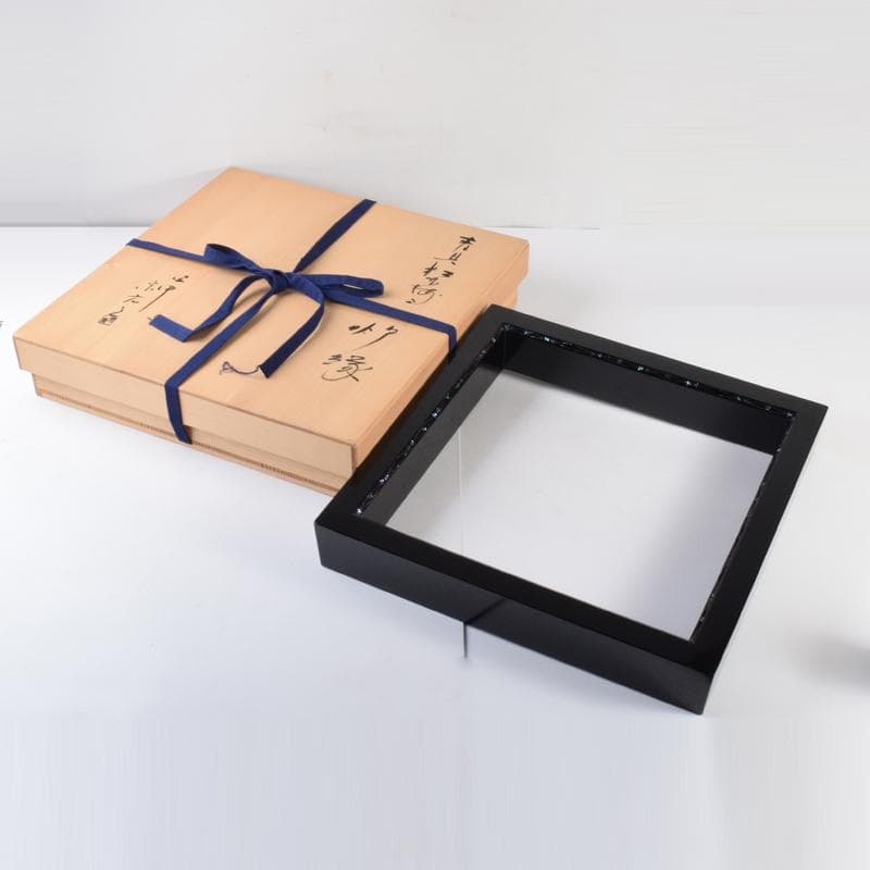 茶道具　塗師　道場宗廣作　青貝松葉蒔絵　炉縁　共箱　C　7052A