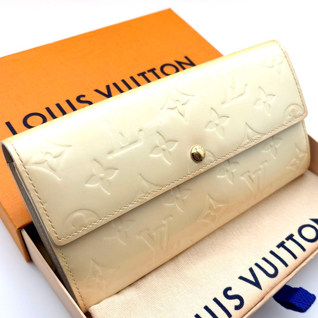 ✨️お値打ち✨️ ルイヴィトン　ヴェルニ　ポルトフォイユ　サラ　長財布