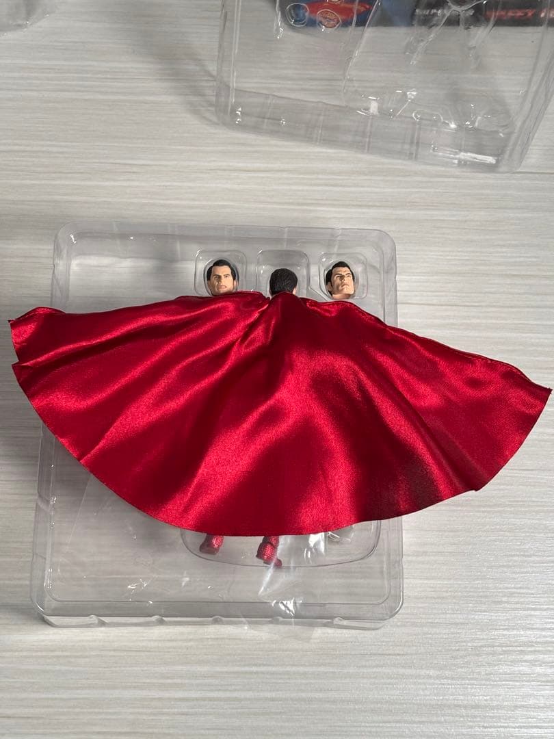 正規品 MAFEX スーパーマン フィギュア figure ジャスティスリーグ