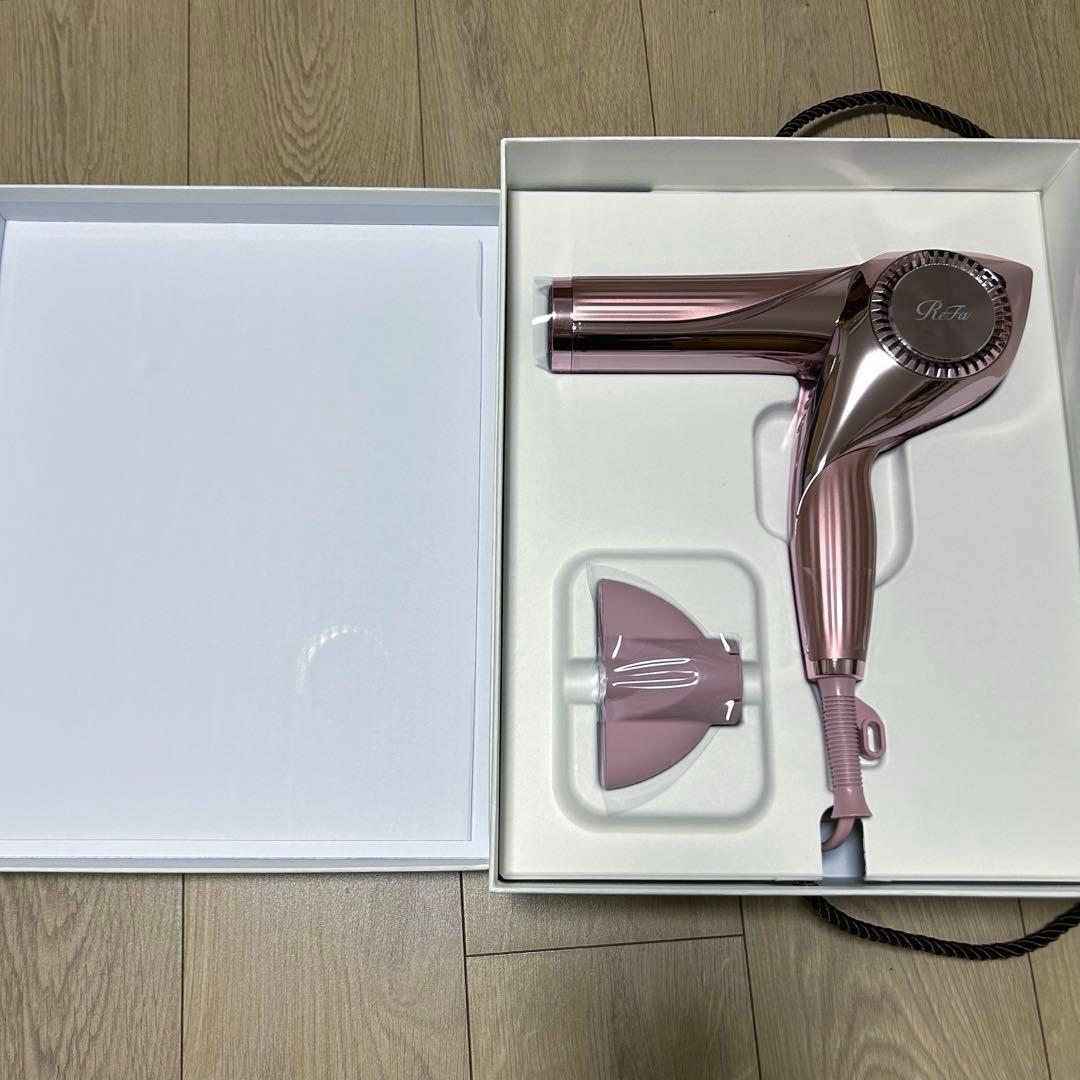 なな出品