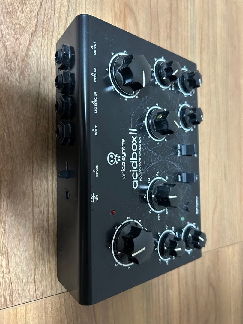 Erica synths acidbox II エフェクター