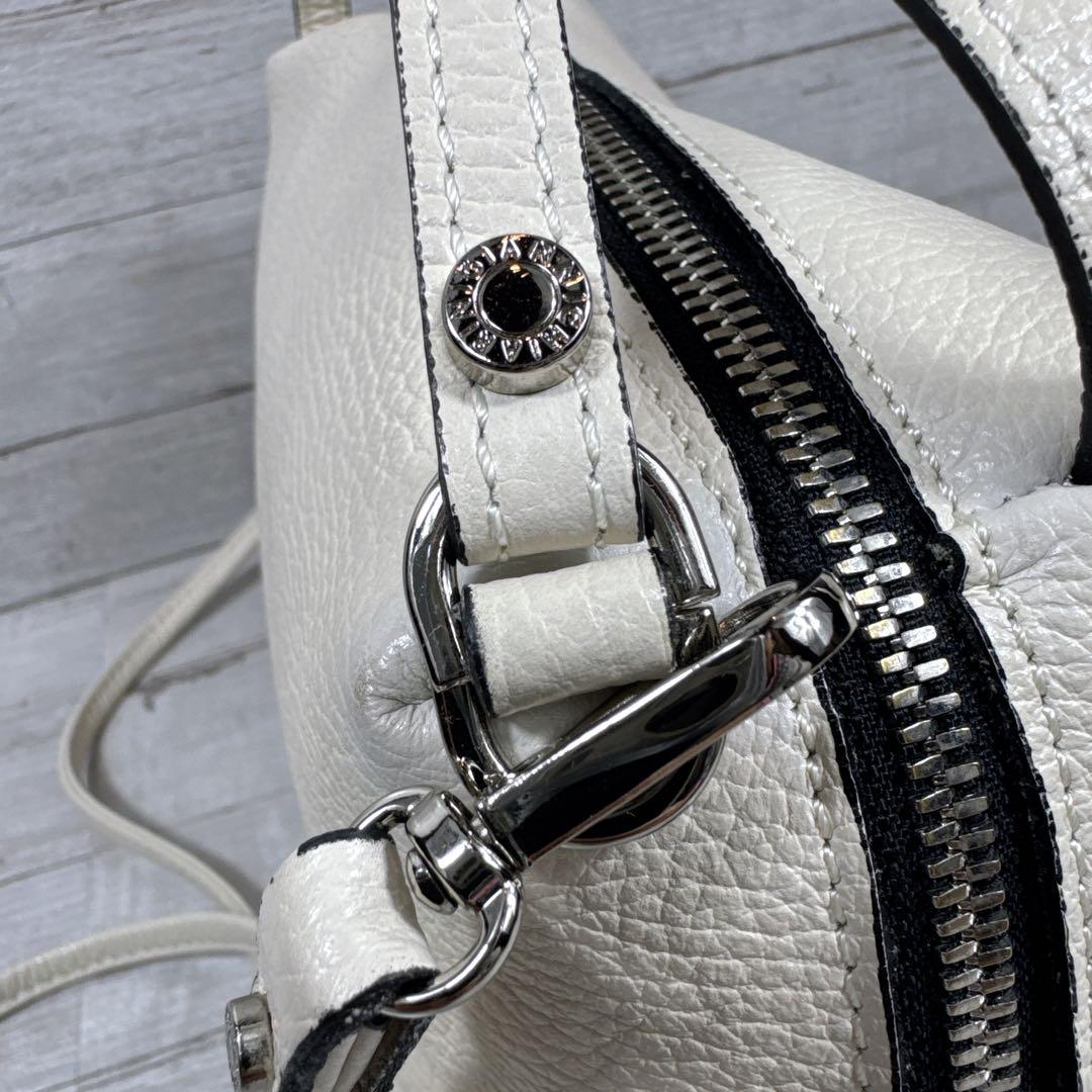 GIANNI CHIARINI アリファ M ショルダーバッグ ホワイト レザー