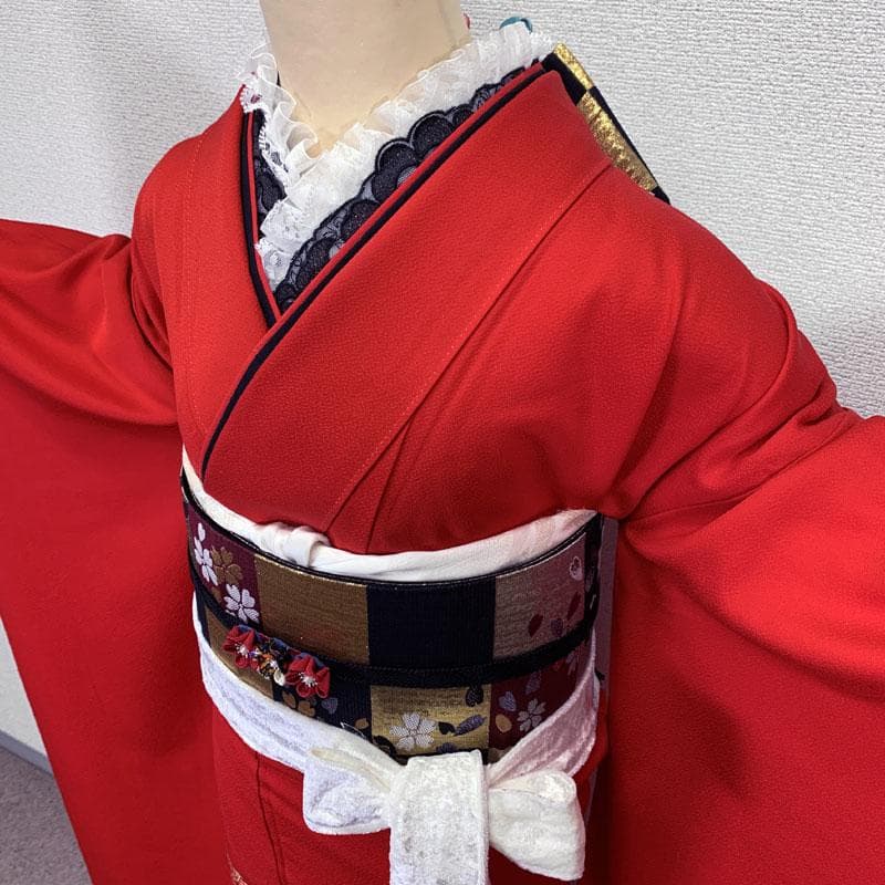 509z4.508y7.小物類.407u7.足袋〇斉藤三才 振袖 シンプル 金糸