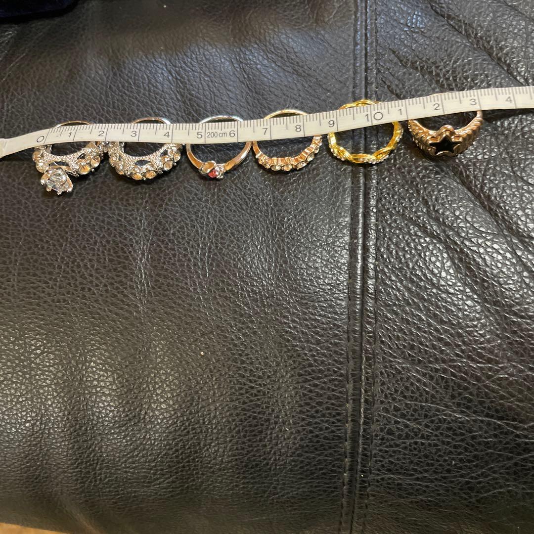 遺品　生前整理　アクセサリー　ＰＴＦ刻印あり　最終値下げ　お値引き不可