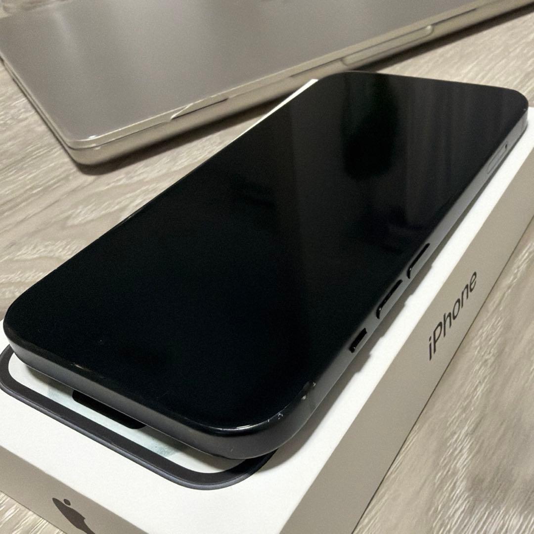 iPhone15 256GB ブラック MTMN3J/A SIMフリー