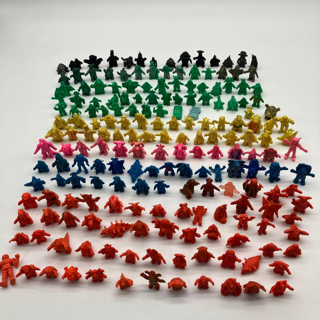 ウルトラマン　消しゴム　怪獣　フィギュア　昭和レトロ　当時物　ポピー　レア　大量