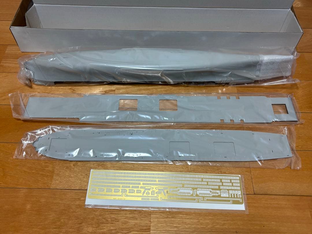 トランペッター 1/350 アメリカ海軍 航空母艦 CV-4 レンジャー 未組立