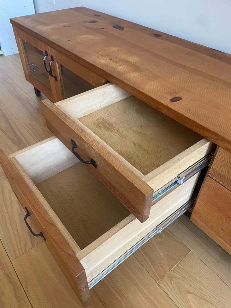 木製テレビ台 ガラス扉付き 4引き出し　アイアン