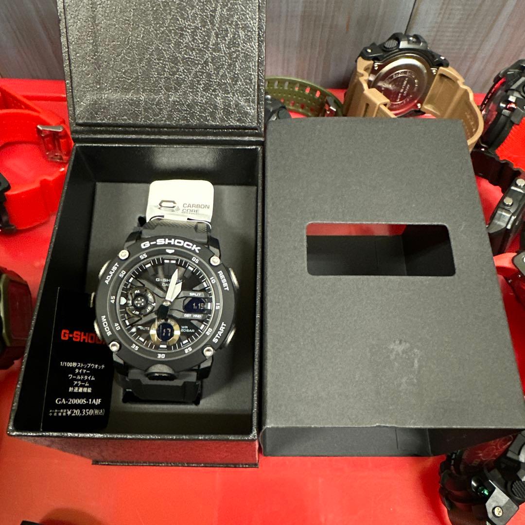 新品 腕時計 ジーショック カーボンコアガード構造 GA-2000S-1AJF