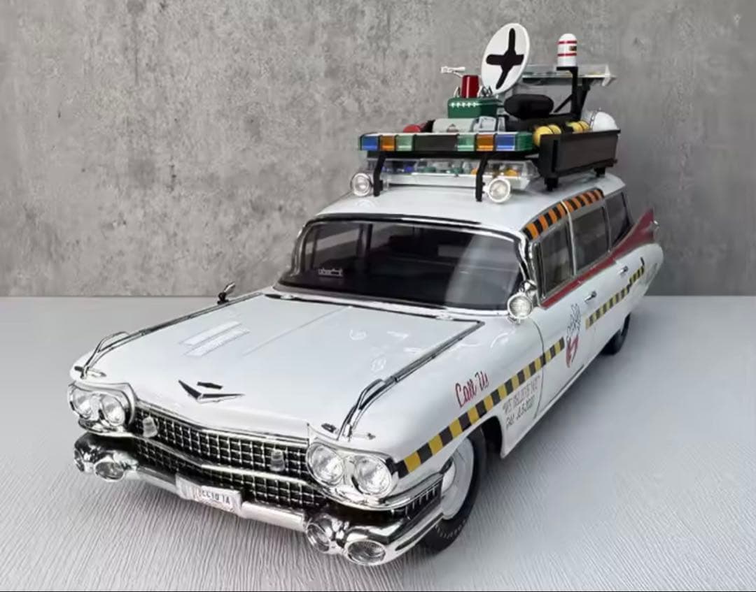 ゴーストバスターズ キャデラック ミニカー 1:18