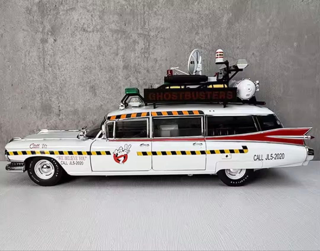 ゴーストバスターズ キャデラック ミニカー 1:18