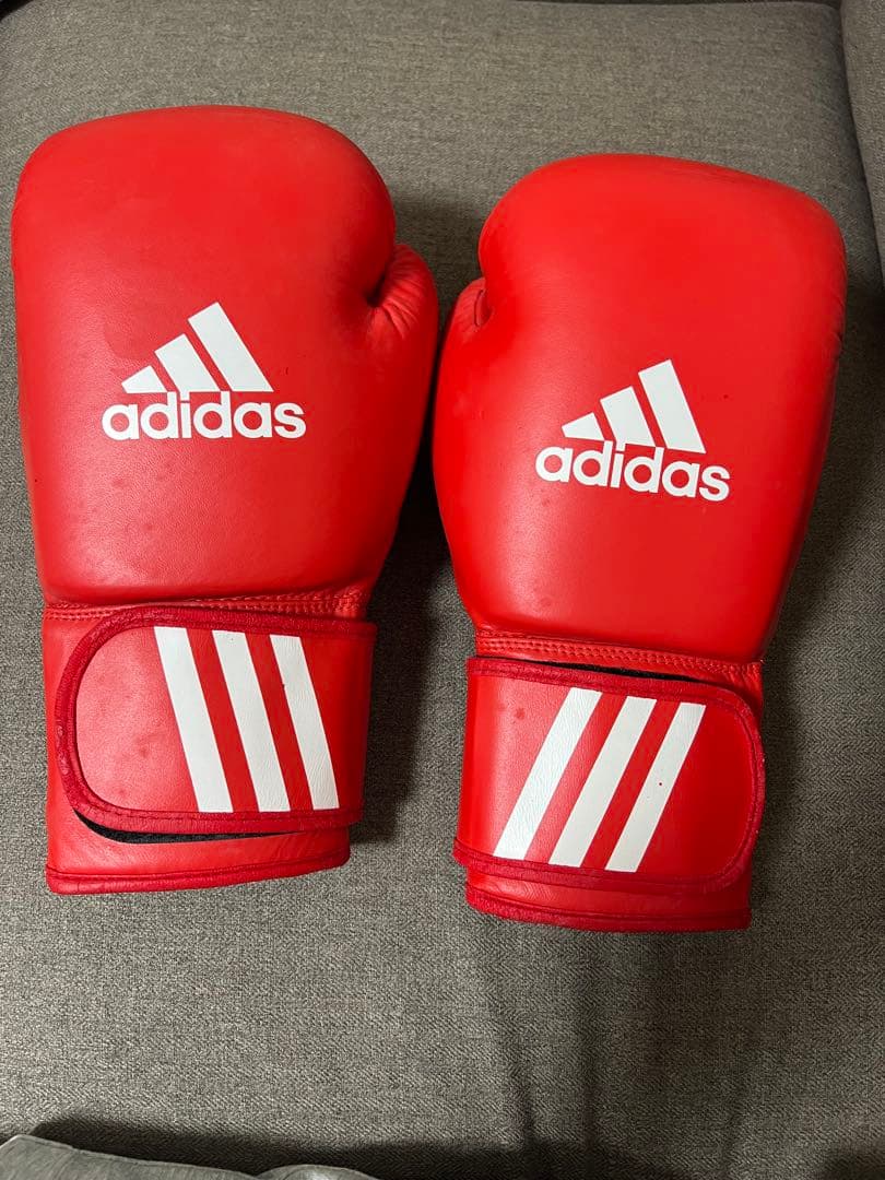 adidas ボクシンググローブ 公認　10oz 赤
