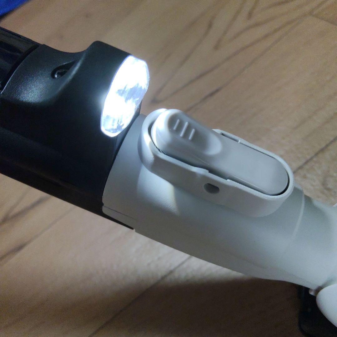 超軽量型・美品/東芝 VC-CLW33ホワイト/トルネオコードレスクリーナー