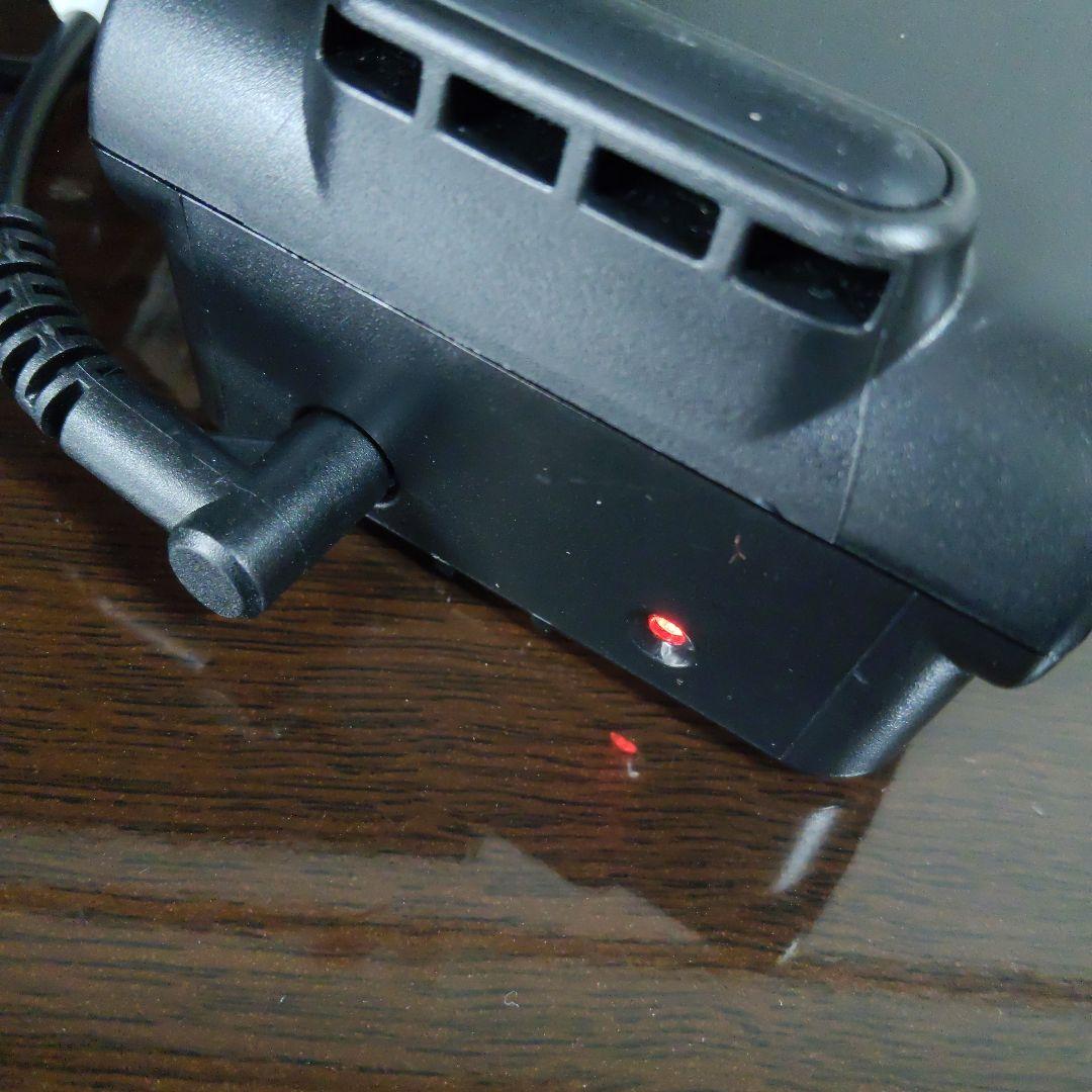 超軽量型・美品/東芝 VC-CLW33ホワイト/トルネオコードレスクリーナー