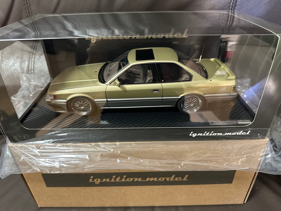 1/18 イグニッションモデル レパード F31 ignition あぶない刑事