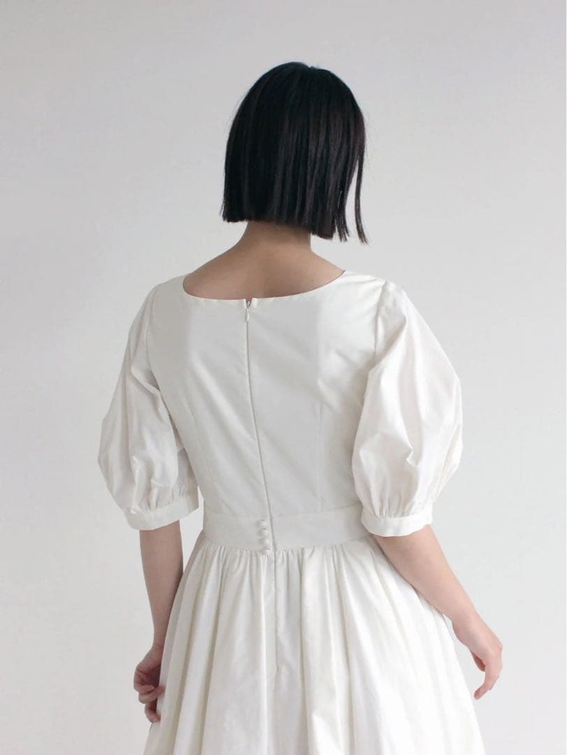 kaene タフタカシュクールドレス