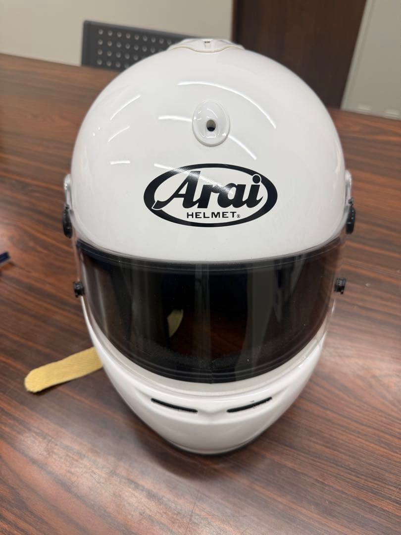 Arai レーシングカーヘルメット ホワイト